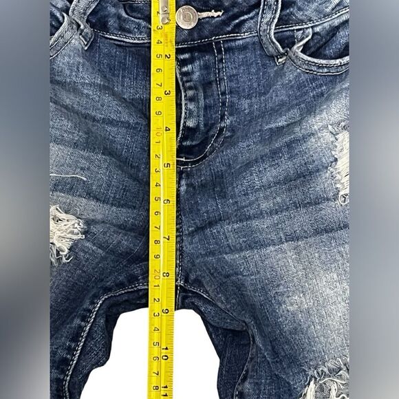 Cello Women’s Distressed Jeans Cropped Blue Denim Size 5/ 27 - Picture 6 of 6
